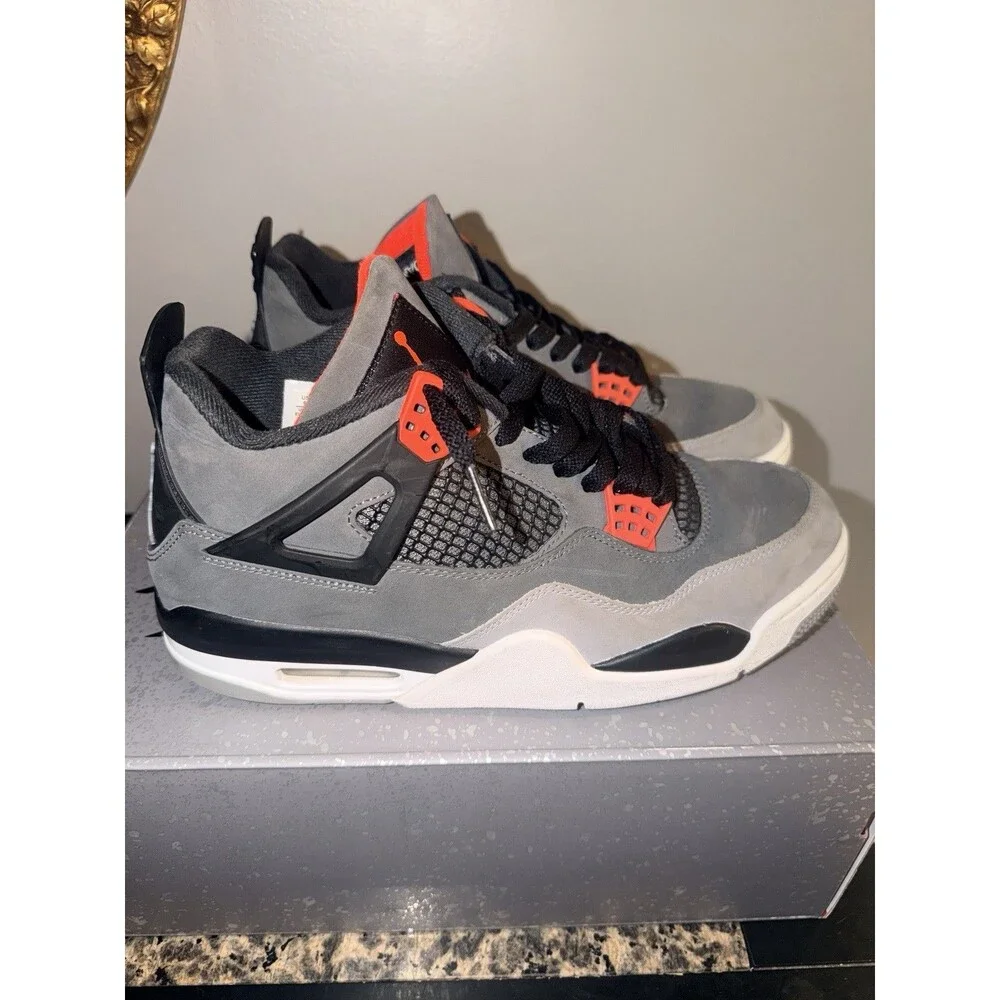 Jordan Air Jordan 4 Retro Infrared 2022 DH6927-061 Mid Top Sneaker Mens sz 9